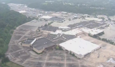 Potential buyer of Century III Mall property talks to district attorney