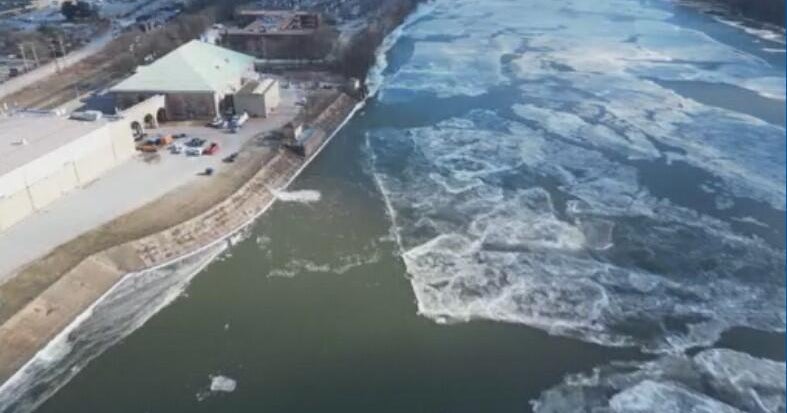 Ice blocks intake at Pittsburgh Water treatment plant