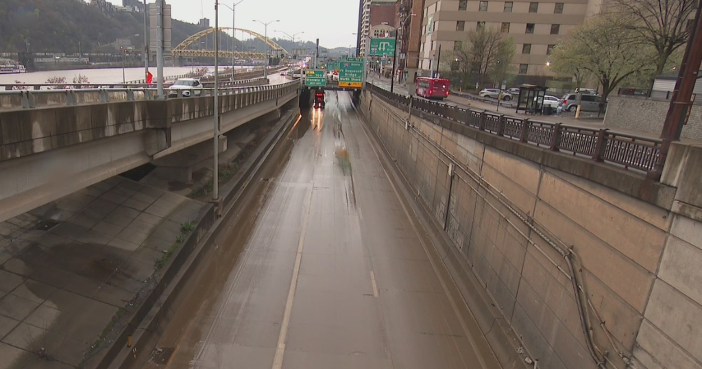 Parkway East "Bathtub" closed due to water main break