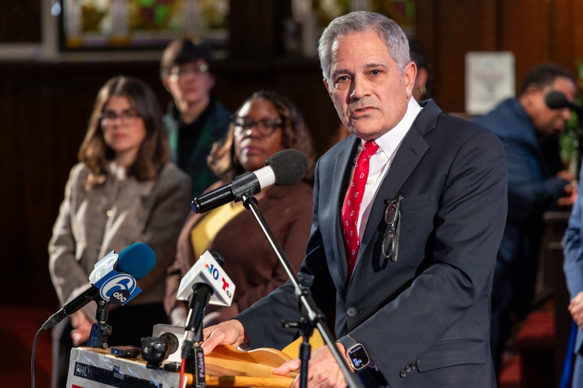 Philly DA, sheriff say ICE agents could be criminally charged