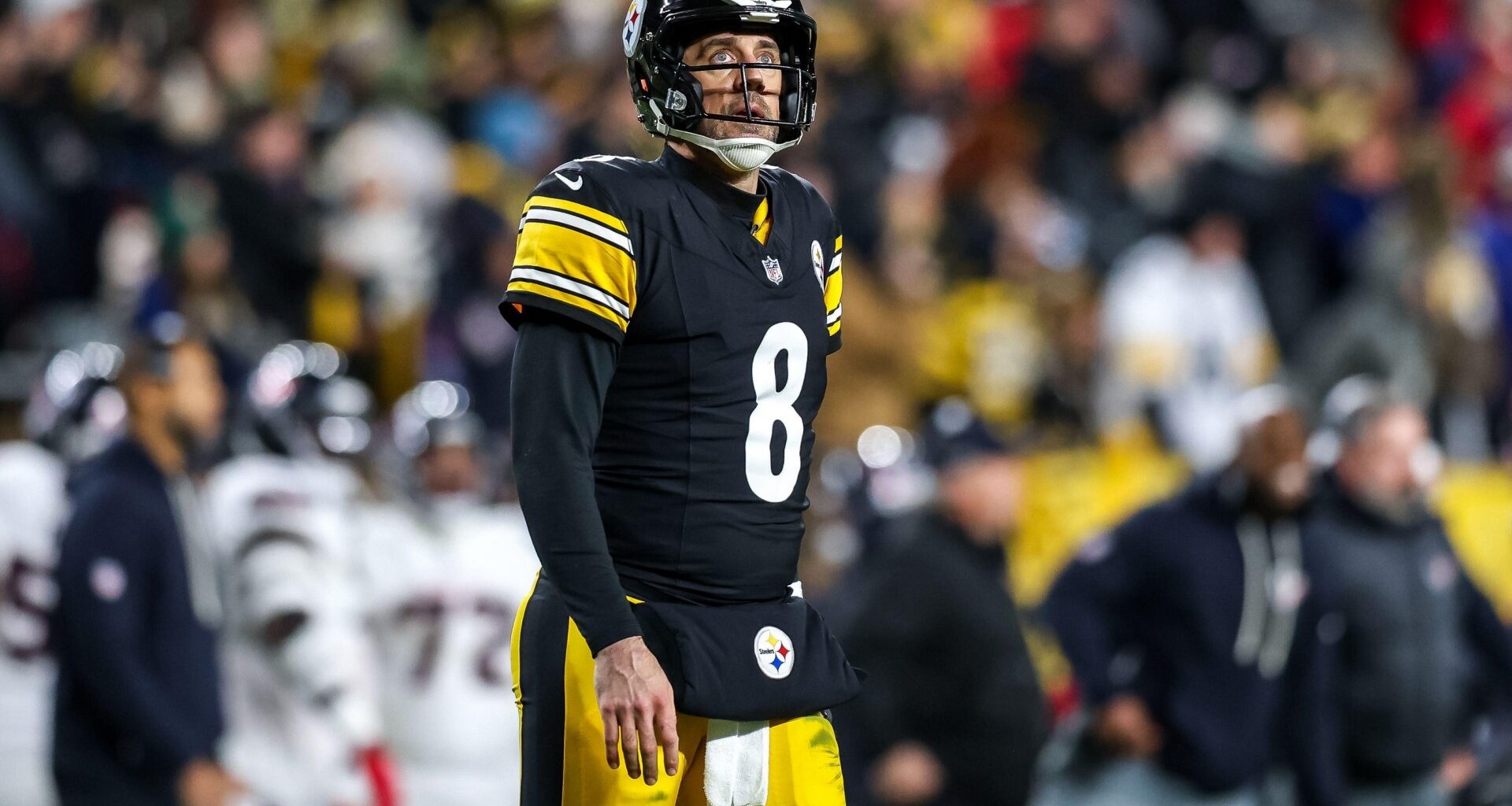 ESPN viewers overhear Pittsburgh Steelers fan urging Aaron Rodgers to RETIRE as quarterback walks off against Texans