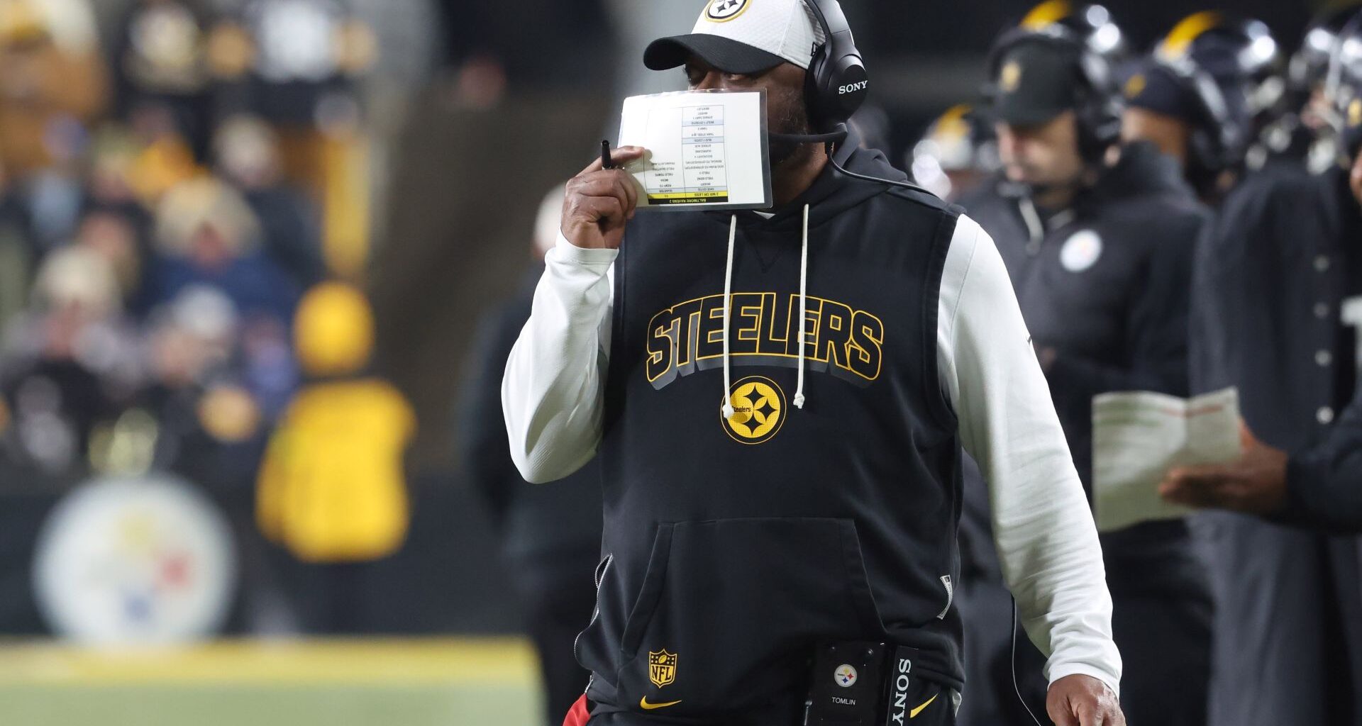 NFL Analyst Issues Rough Prediction For Steelers Offense In Wild-Card Game Vs. Texans