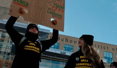 Philadelphia school closure plan sparks protest