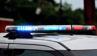 Men shot in Edgewood flee, crash vehicle in Pittsburgh, police say