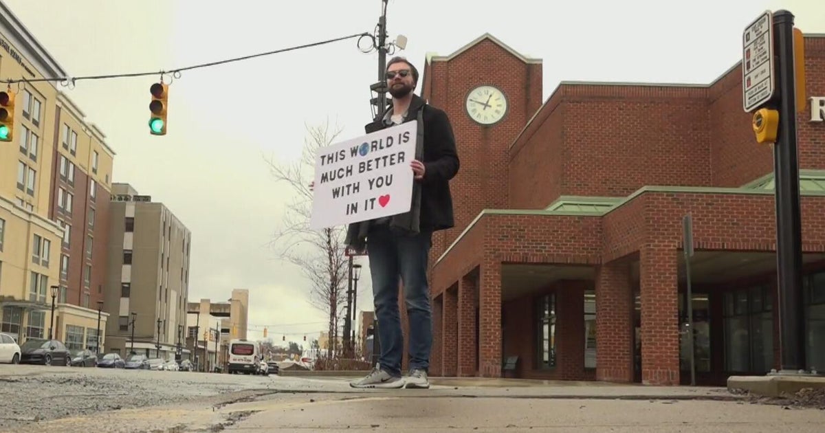 Pittsburgh-area man spreads positivity and love with signs