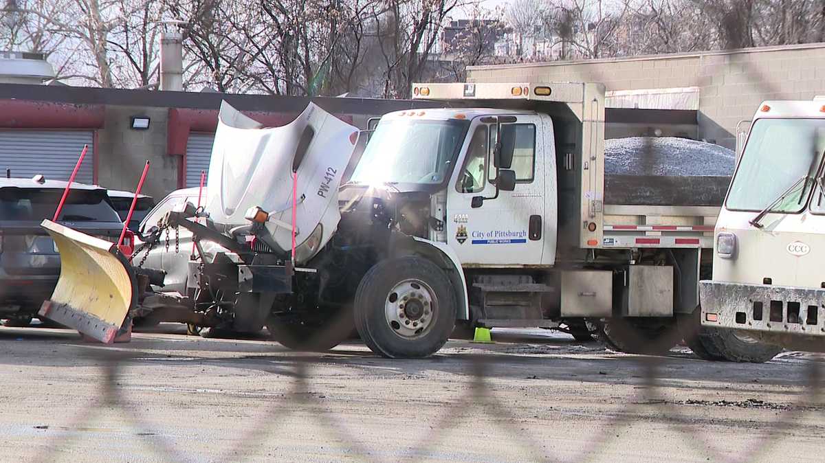 Pittsburgh prepares for snow storm with depleted fleet