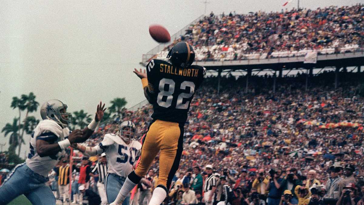 Pittsburgh Steelers win Super Bowl XIII