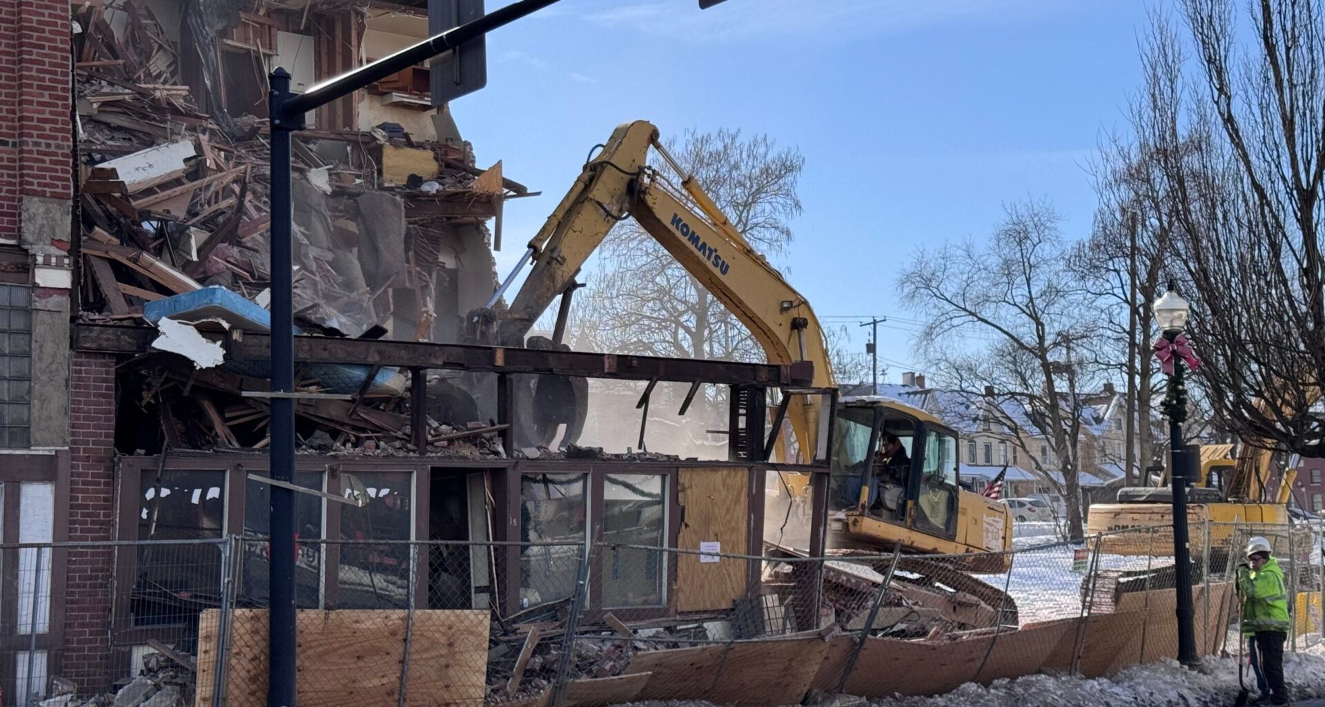 temp hilton hotel bethlehem demolition