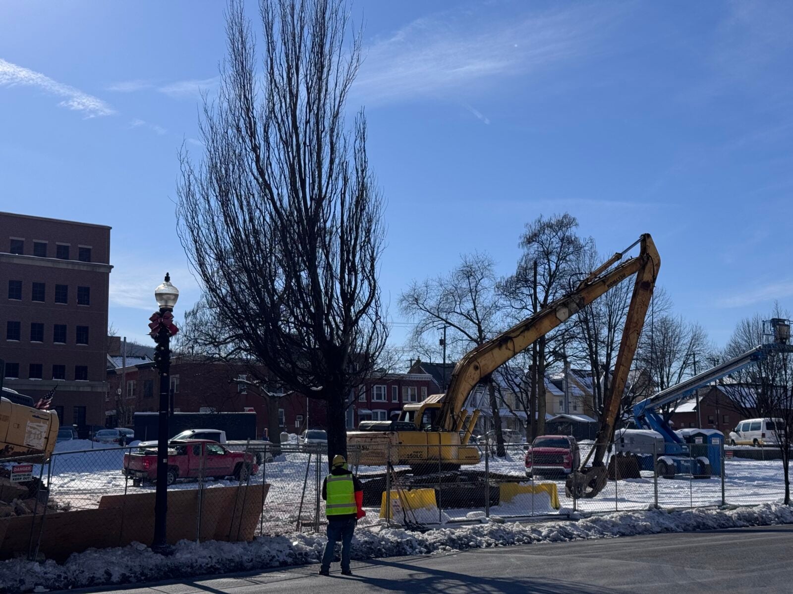 temp hilton hotel bethlehem demolition