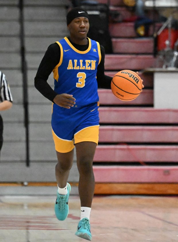 Allen's Xayvon Wimberly drives down the court  Tuesday, Jan. 20, 2026, during a game against Parkland High School at Parkland High School. (Amy Shortell/The Morning Call)