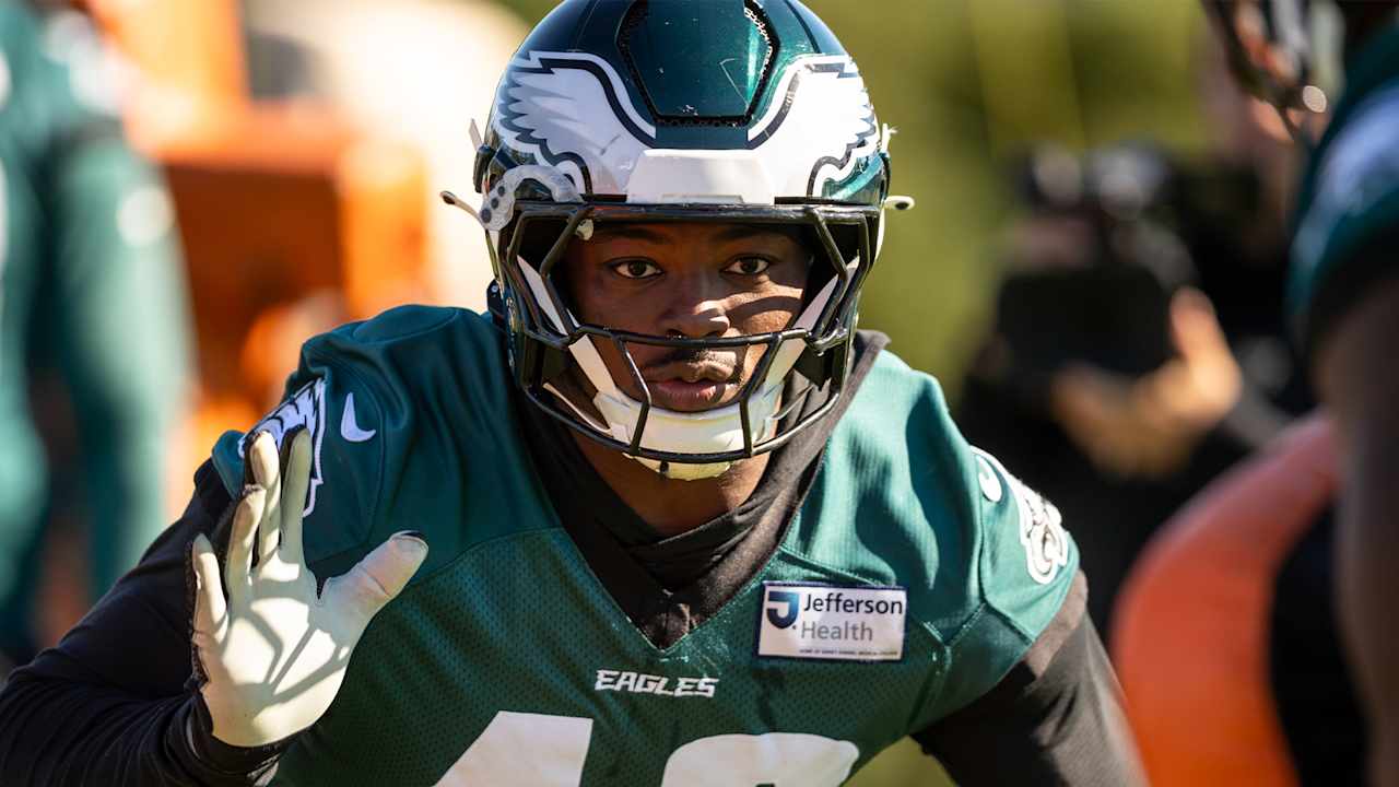 Eagles open practice window for Azeez Ojulari