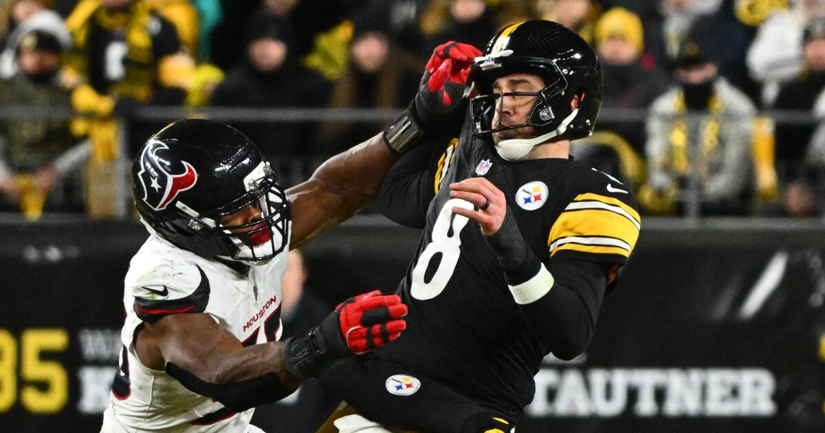 Texans defeat Steelers in what might have been Aaron Rodgers' final game