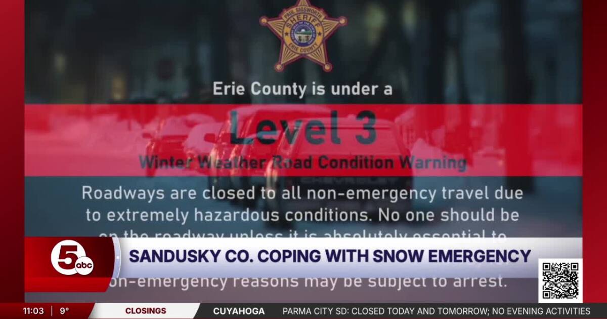 Heavy snowfall takes over Erie County