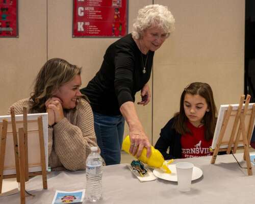 Kernsville host canvas, cookies program for kids, parents – Lehigh Valley Press