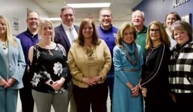 STSD Director Carol Klinger honored with award – Lehigh Valley Press