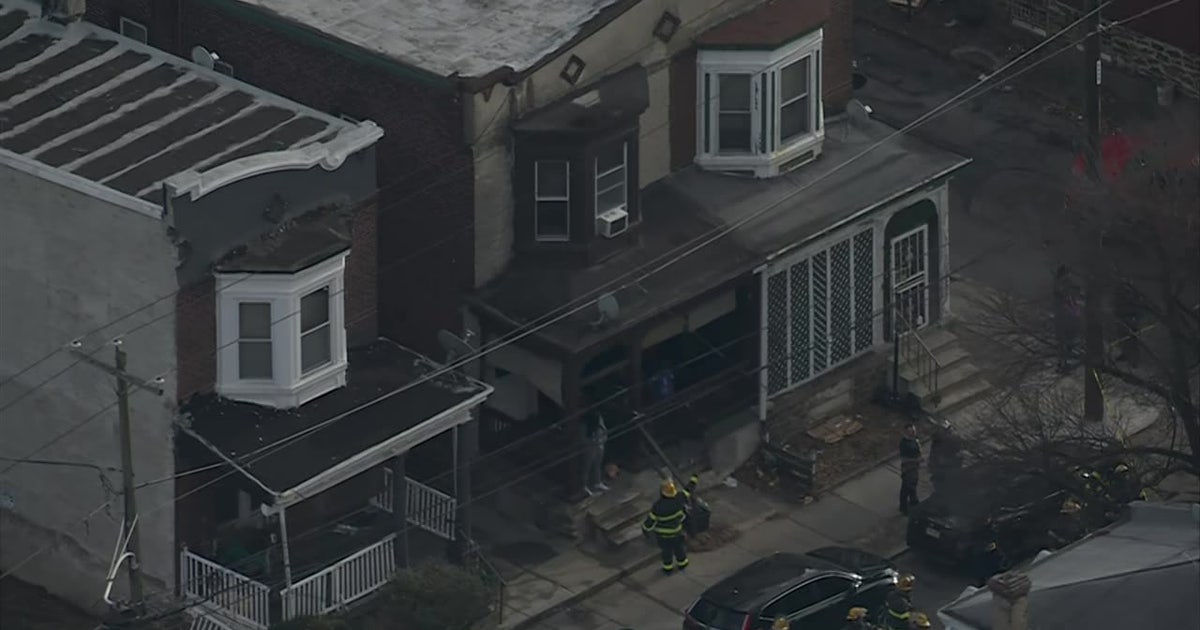 2 injured after building partially collapses in Germantown: officials