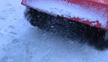 Philadelphia area faces icy roads, up to 4 inches of snow after weekend storm