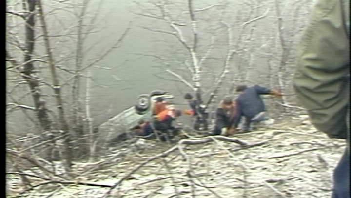 Deadly crash into Pittsburgh's Mon River serves as reminder about similar incident in 1984