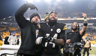 Steelers Win the AFC North