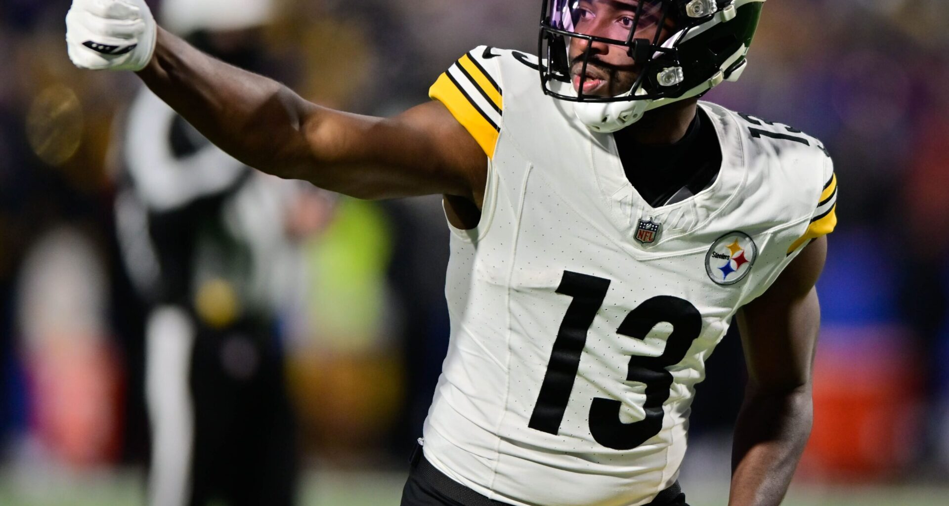 Former Steelers Wide Receiver Announces Retirement