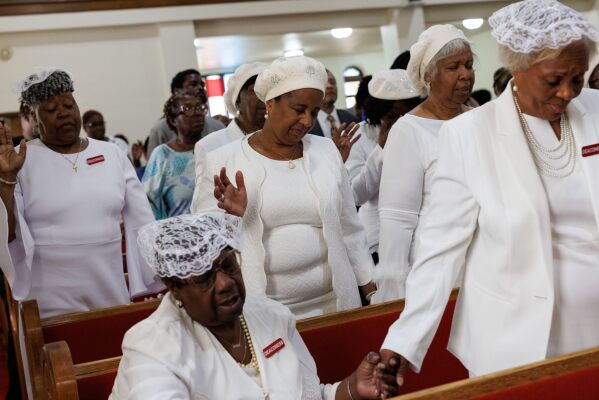 Sunday service at Morningstar Baptist Church in Clairton, Pa., on Sunday, Oct. 19, 2025. (Quinn Glabicki/Pittsburgh's Public Source via AP)