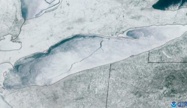 Lake Erie is 96 per cent frozen. Here's why that's weird