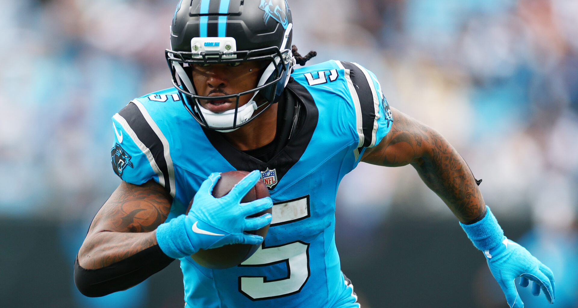 Steelers Projected to Sign Back-to-Back 1,000-Yard Season RB