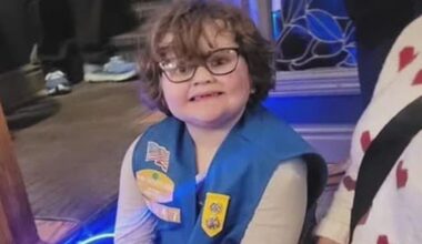 Pennsylvania Girl Scout smashes records as she sells a whopping 100,000 boxes of cookies nationwide