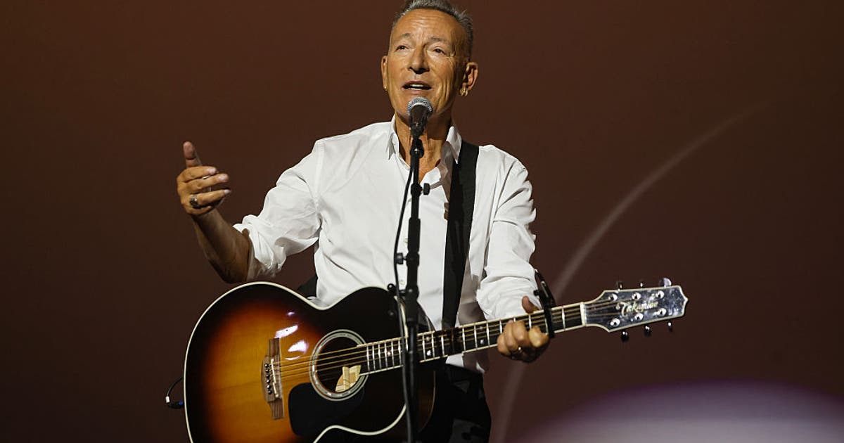 Bruce Springsteen's tour is coming to Philadelphia this spring