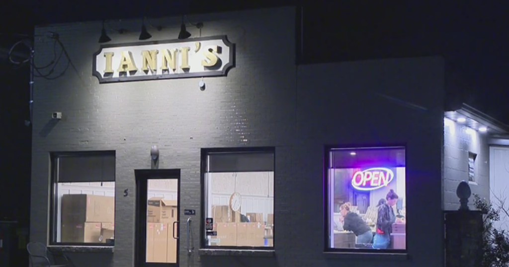 Ianni's Pizzeria reopens with limited hours after 2024 devastating fire