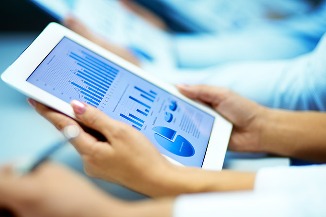 Erie Indemnity Q4 2025 Earnings Report - Stock Falls on Missed Targets - News and Statistics