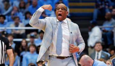 Pittsburgh plays No. 11 North Carolina on 3-game road skid