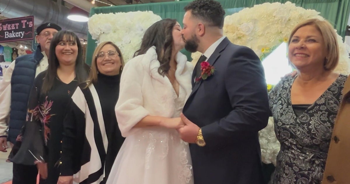 Samantha Feliciano and Juan Rosado get married at Reading Terminal Market