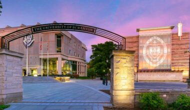 Locals make Dean's List at The University of Scranton