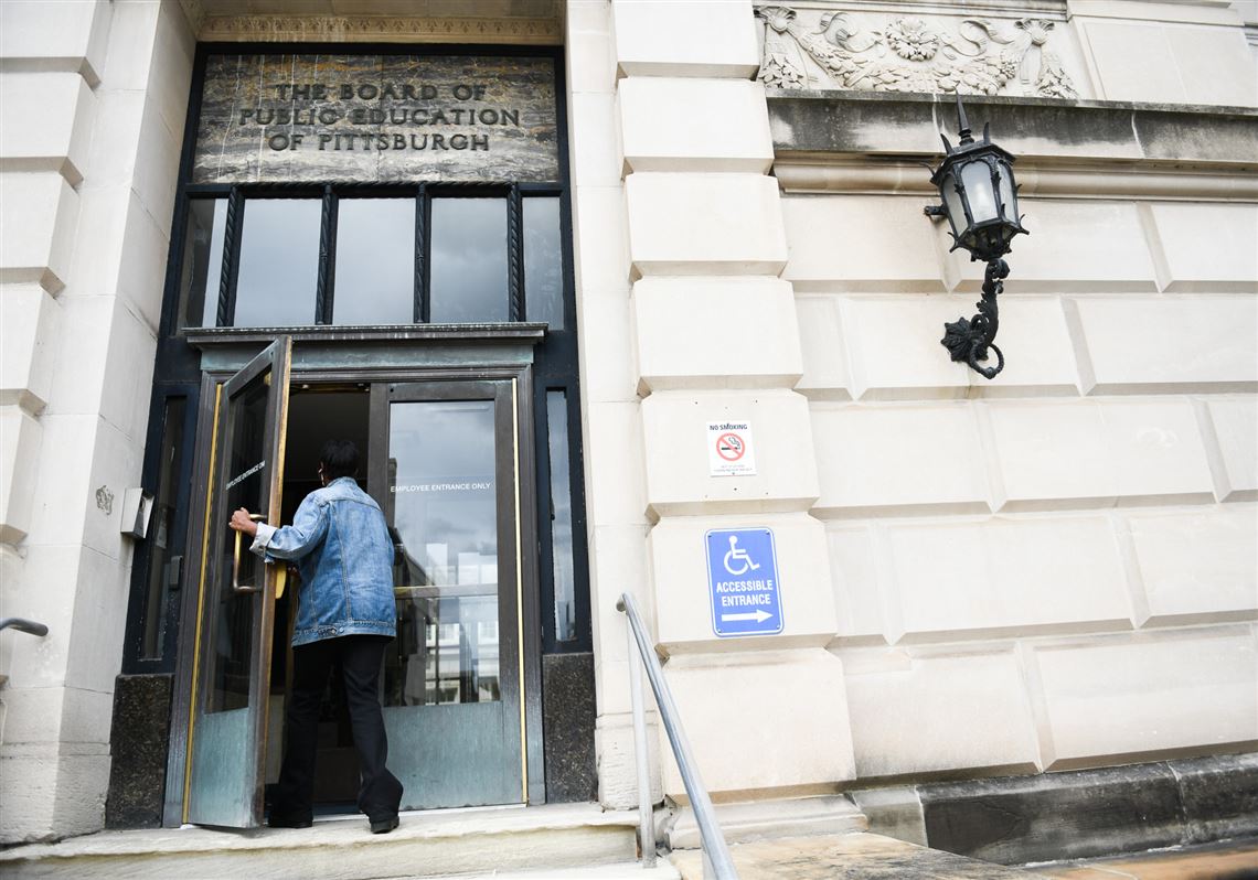 Pittsburgh Public Schools board votes restart discussions about possible school closures