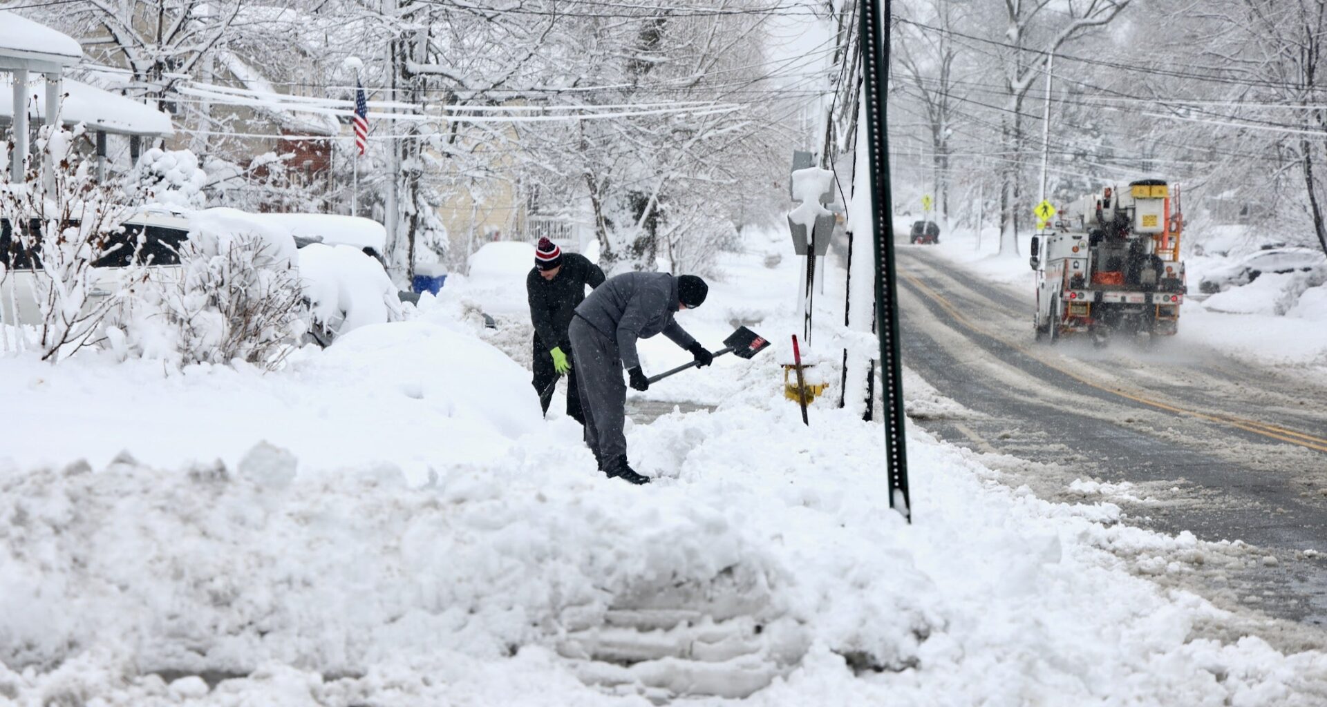 PA, DE and NJ snowfall breaks daily records