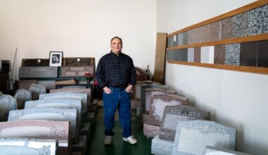 Pittsburgh memorials family business brings solace to death for more than 60 years