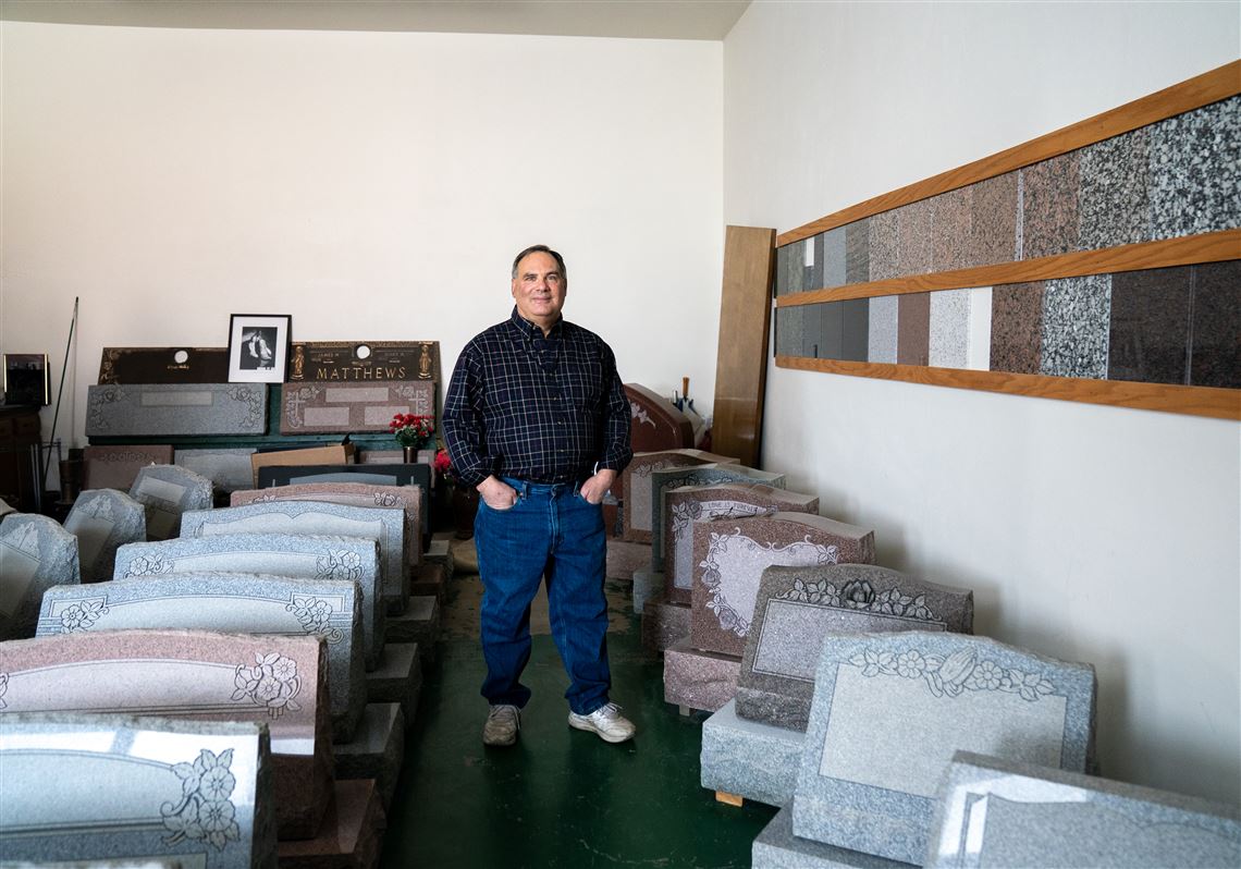 Pittsburgh memorials family business brings solace to death for more than 60 years