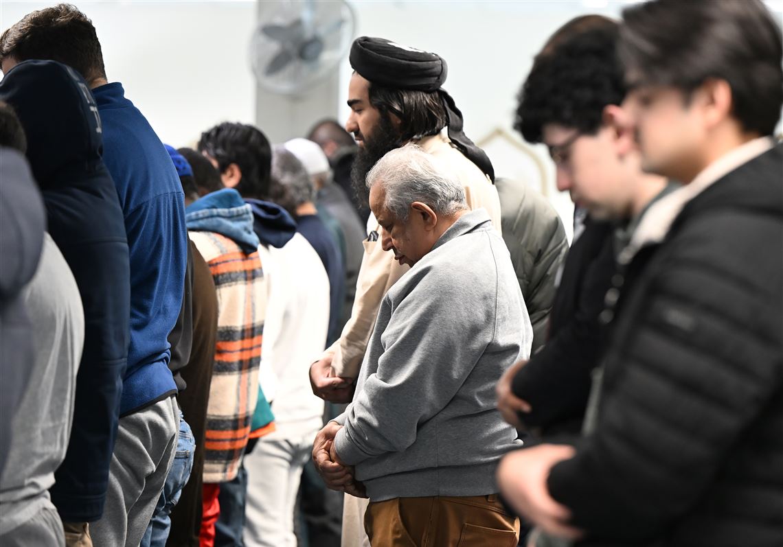 Pittsburgh mosques aim to answer the call during Ramadan