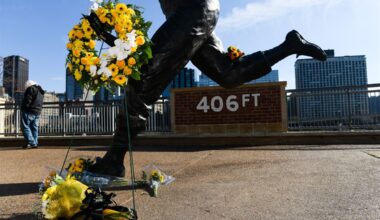 Members of the 'Game 7 Gang' remember Bill Mazeroski, the selfless Pirates star who brought them all together
