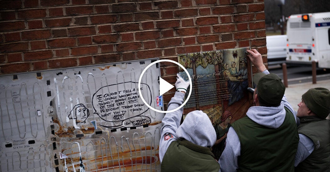 Park Service Workers Reinstall Exhibit on Slavery in Philadelphia