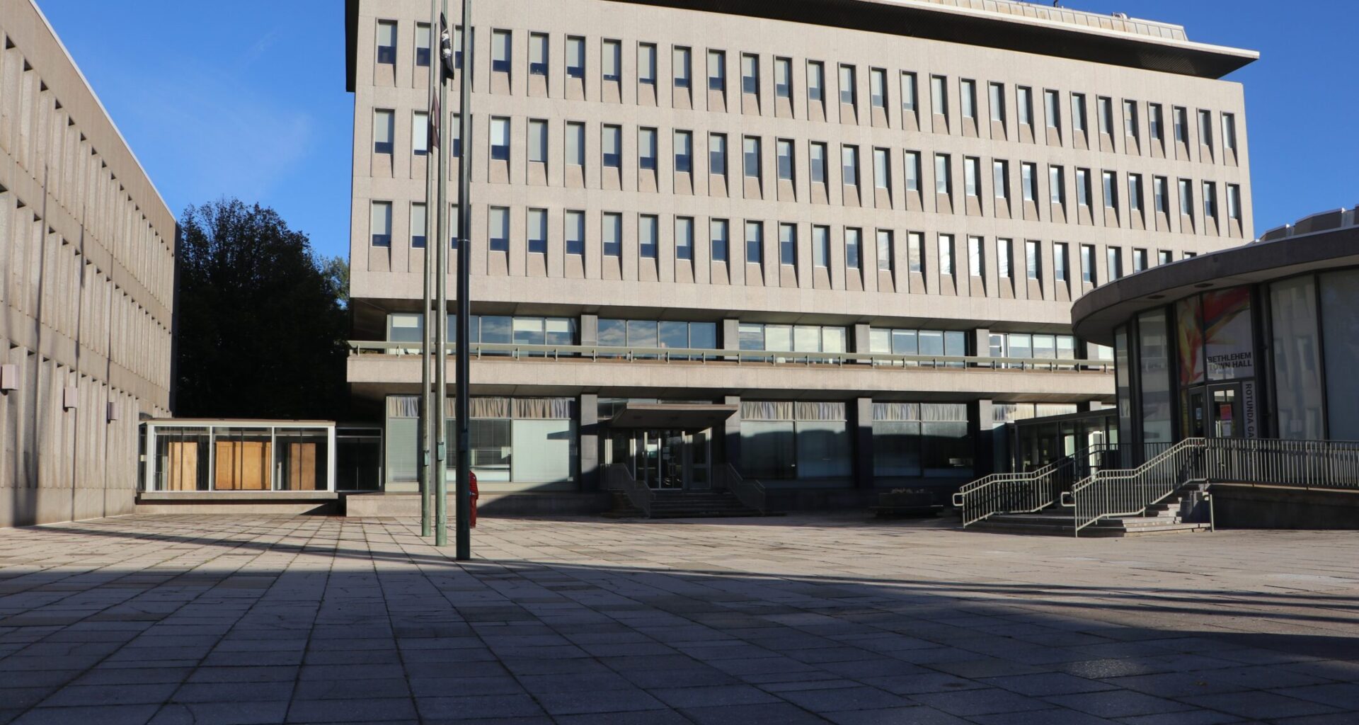 City Council hears concerns over ICE, fire department staffing