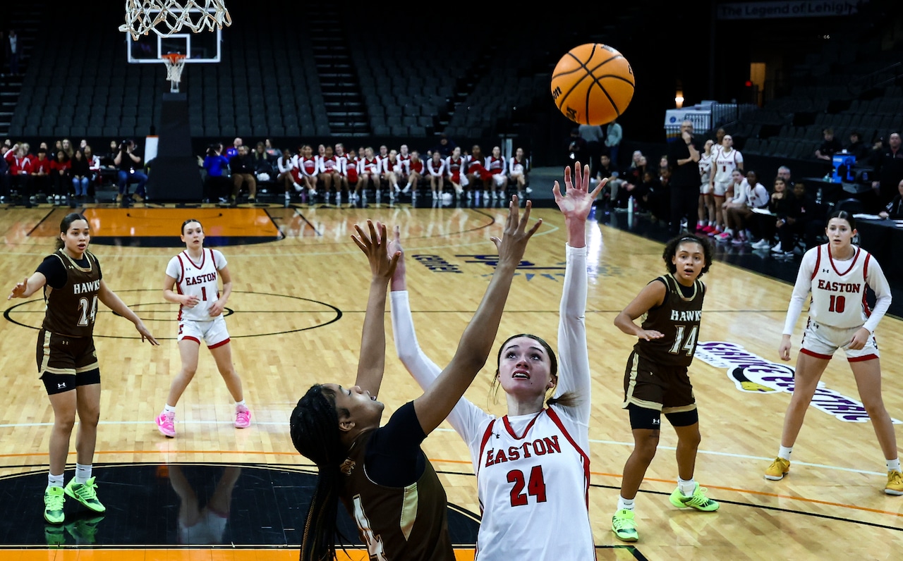 EPC girls basketball final photos: Bethlehem Catholic vs. Easton, Feb. 12, 2026
