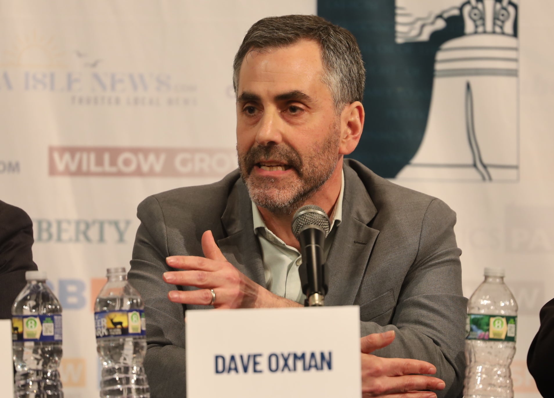 Dave Oxman speaks