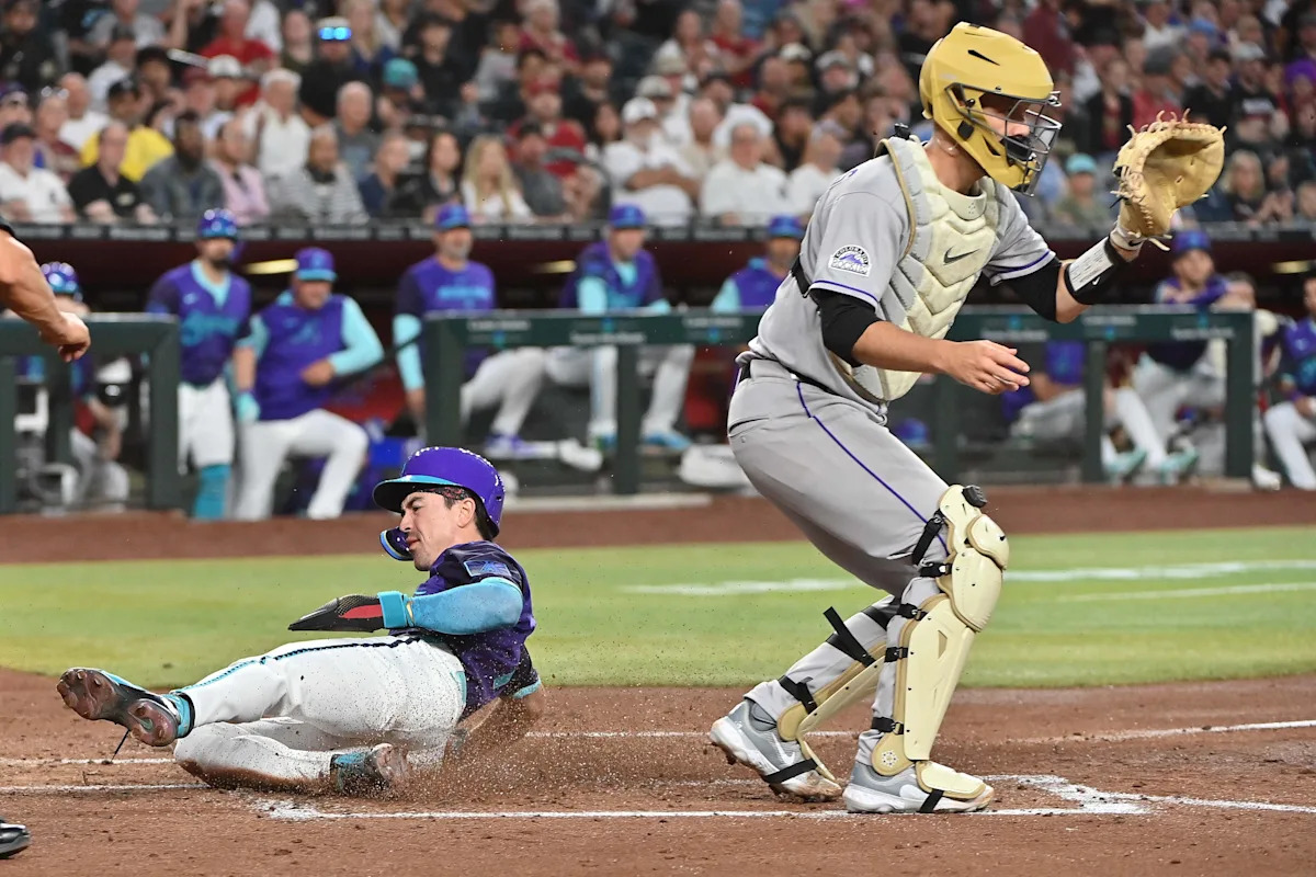 Retired catcher Jacob Stallings returns to Pittsburgh Pirates in new role