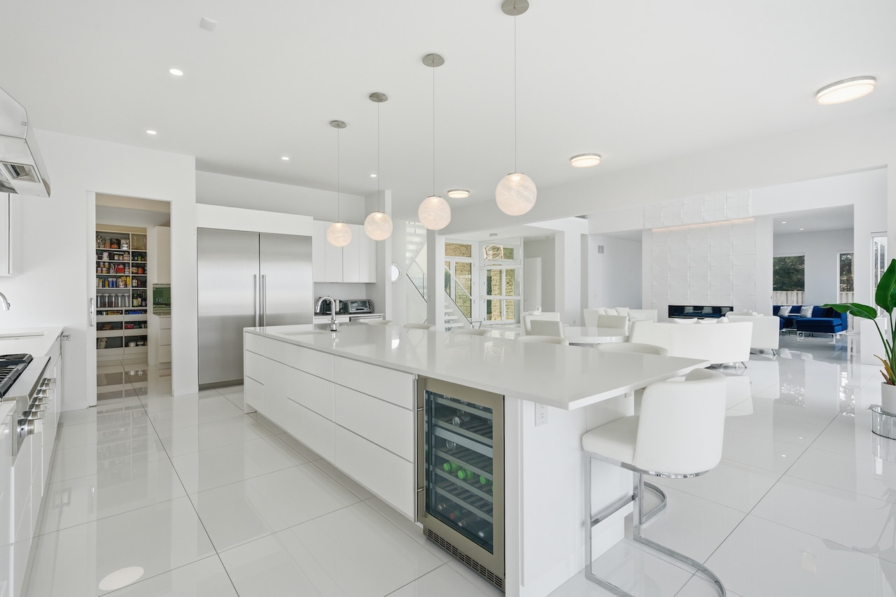 12345 Lake Shore Blvd., Bratenahl: House of the Week