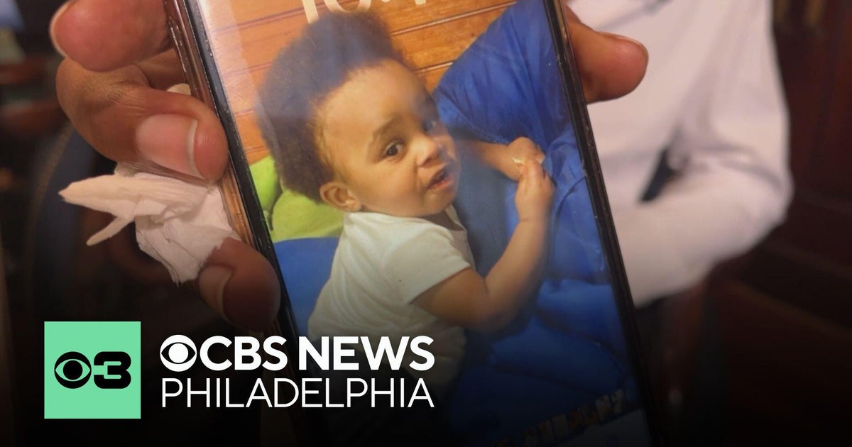 Philadelphia foster mother charged after child dies in her care
