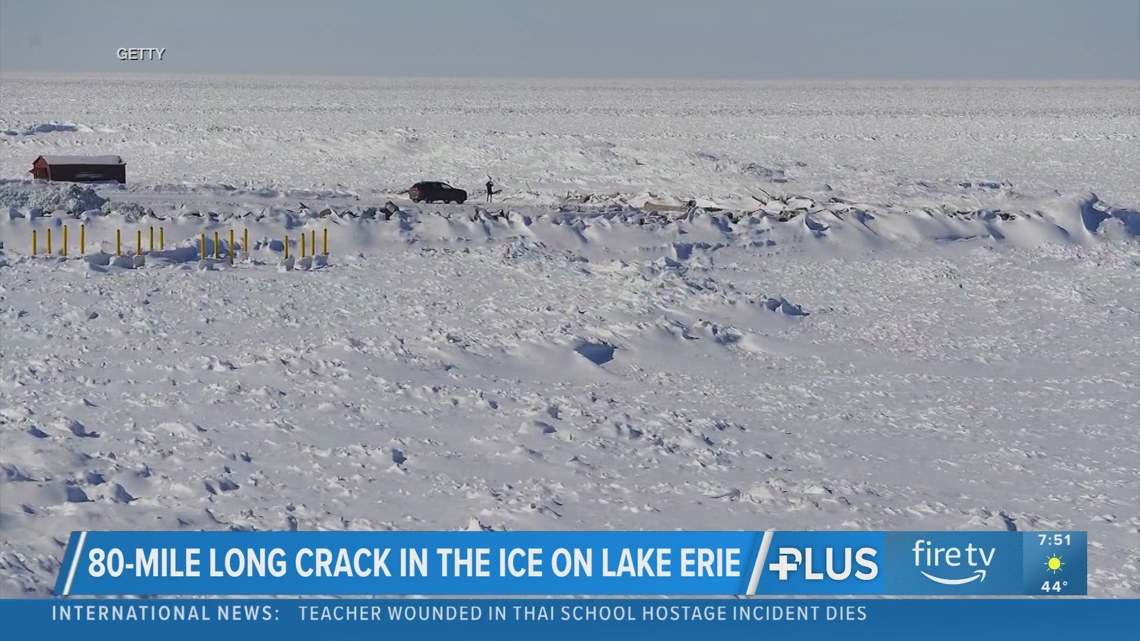80-mile crack forms along ice on Lake Erie in Pennsylvania