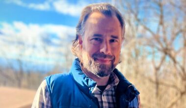 Lehigh County Commissioner changes political affiliation to independent, says neither major party represents him on national level | Lehigh County