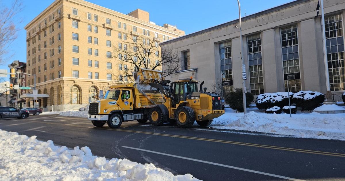 Reading continues snow removal efforts as crews work extended hours to make progress | Berks Regional News